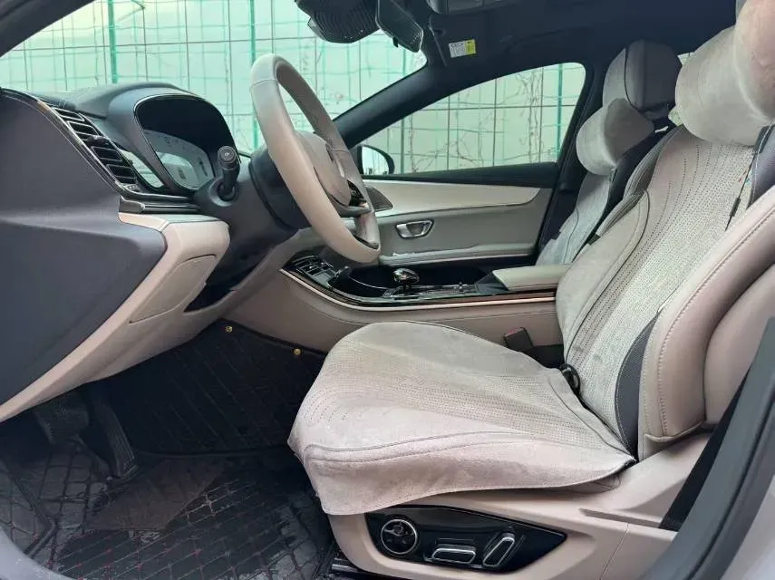 2025 BYD Han 1.5T 156HP L4 E-CVT PHEV,autocango,china used car exporter,china ev exporter,chinese used car exporter,chinese used ev exporter