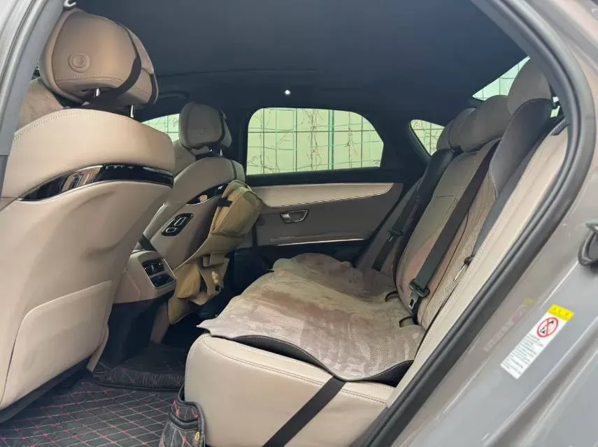 2025 BYD Han 1.5T 156HP L4 E-CVT PHEV,autocango,china used car exporter,china ev exporter,chinese used car exporter,chinese used ev exporter