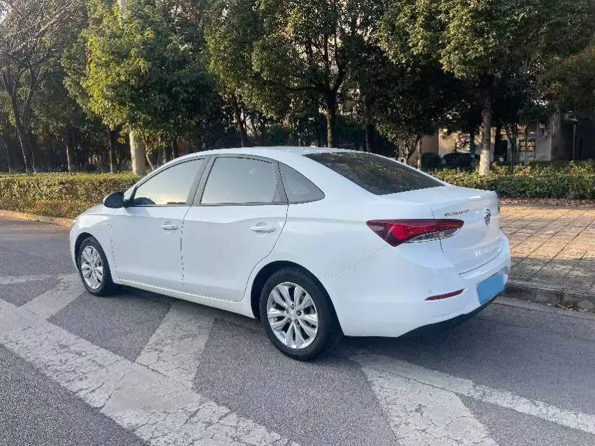 2021 Buick Excelle 1.5L 113HP L4 6AT,autocango,china used car exporter,china ev exporter,chinese used car exporter,chinese used ev exporter