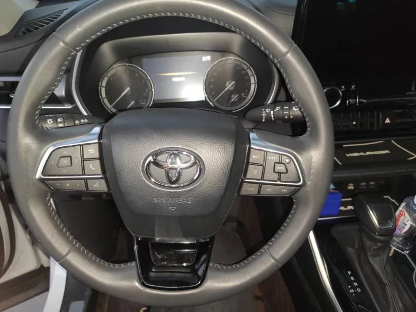 2022 Toyota Highlander 2.0T 248HP L4 8AT,autocango,china used car exporter,china ev exporter,chinese used car exporter,chinese used ev exporter