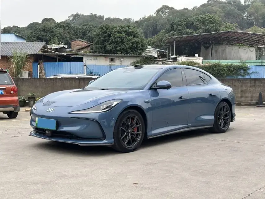 2024 IM L6 BEV 75KWH