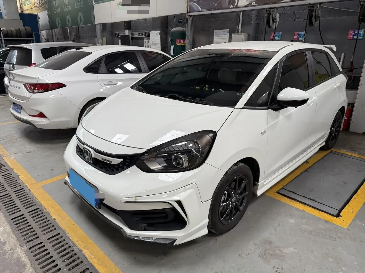 2022 Honda Fit 1.5L 131HP L4 CVT,autocango,china used car exporter,china ev exporter,chinese used car exporter,chinese used ev exporter