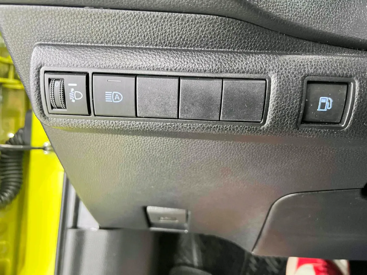 2022 Toyota Levin 1.8L 98HP L4 E-CVT Hybrid,autocango,china used car exporter,china ev exporter,chinese used car exporter,chinese used ev exporter