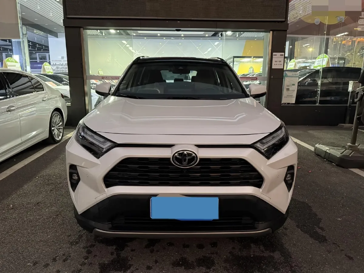 2023 Toyota RAV4 2.0L 171HP L4 CVT,autocango,china used car exporter,china ev exporter,chinese used car exporter,chinese used ev exporter
