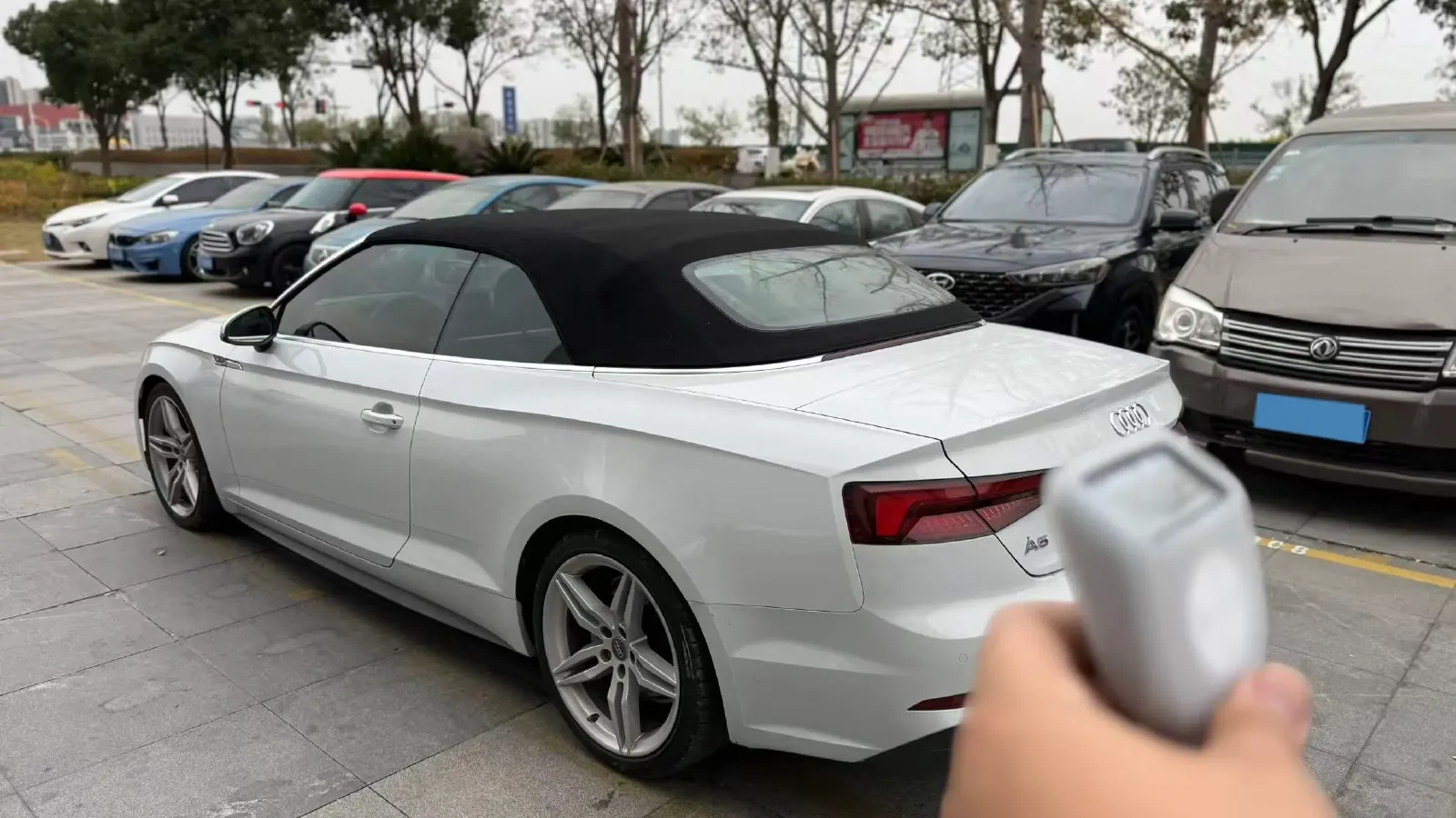 2019 Mercedes-Benz GLC Coupe 2.0T 211HP L4 9AT,autocango,china used car exporter,china ev exporter,chinese used car exporter,chinese used ev exporter