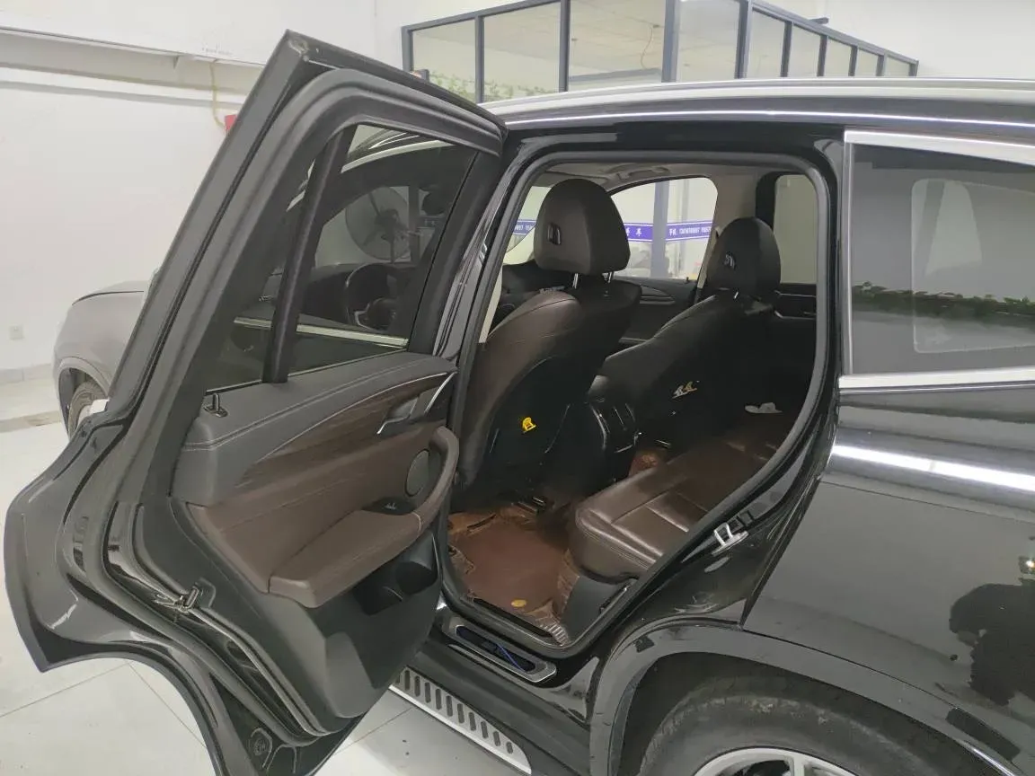 2020 BMW X3 2.0T 224HP L4 8AT,autocango,china used car exporter,china ev exporter,chinese used car exporter,chinese used ev exporter