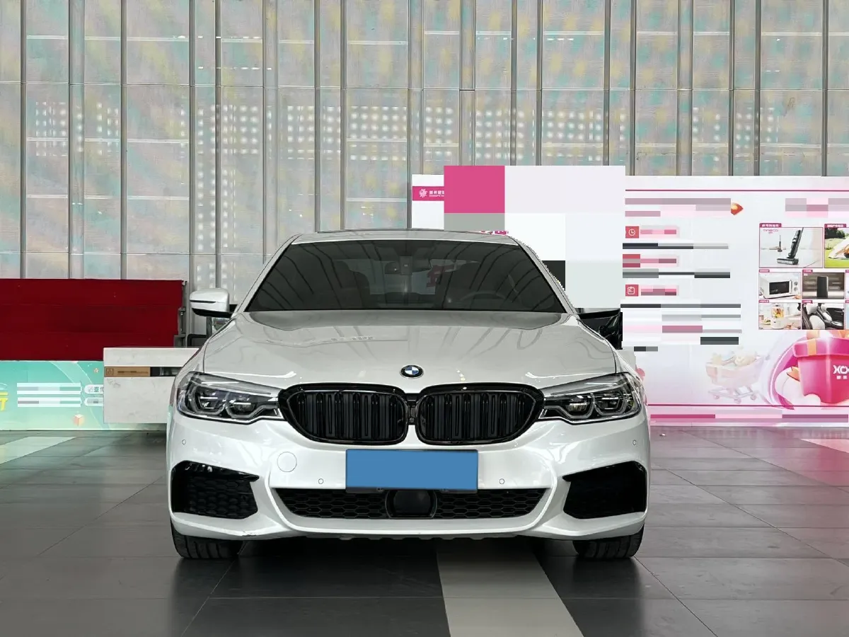 2020 BMW 5 Series 2.0T 252HP L4 8AT,autocango,china used car exporter,china ev exporter,chinese used car exporter,chinese used ev exporter
