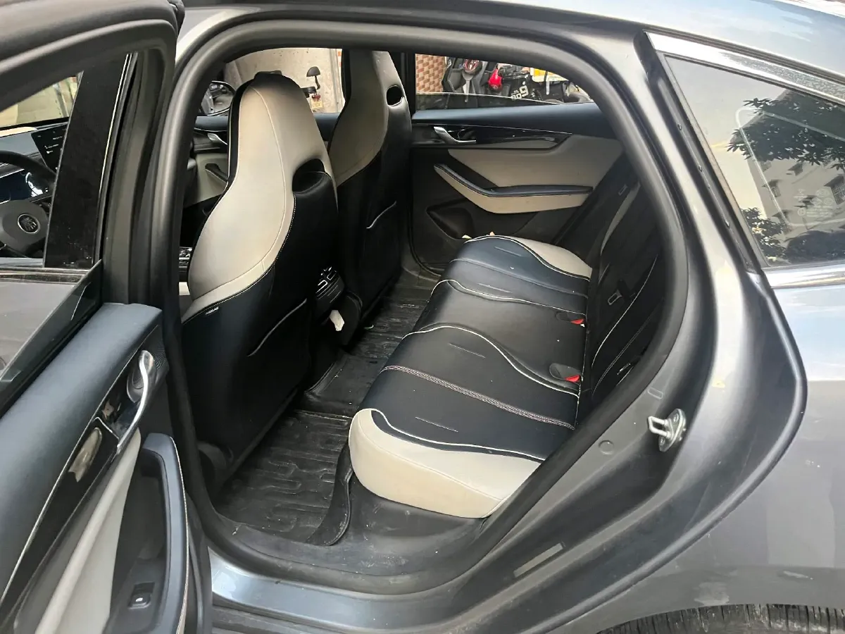 2021 Haval F7 1.5T 169HP L4 7DCT,autocango,china used car exporter,china ev exporter,chinese used car exporter,chinese used ev exporter