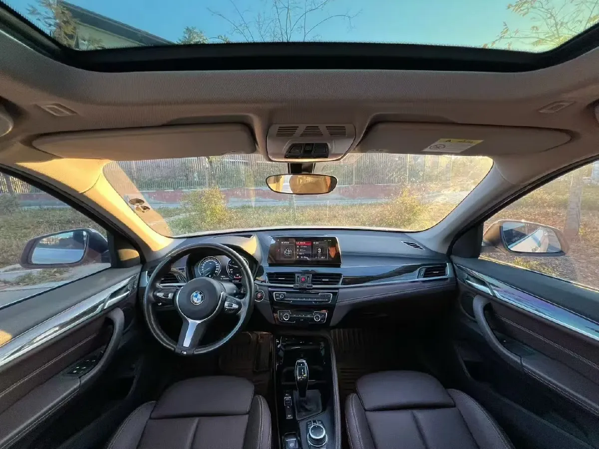 2020 BMW X1 2.0T 192HP L4 8AT,autocango,china used car exporter,china ev exporter,chinese used car exporter,chinese used ev exporter