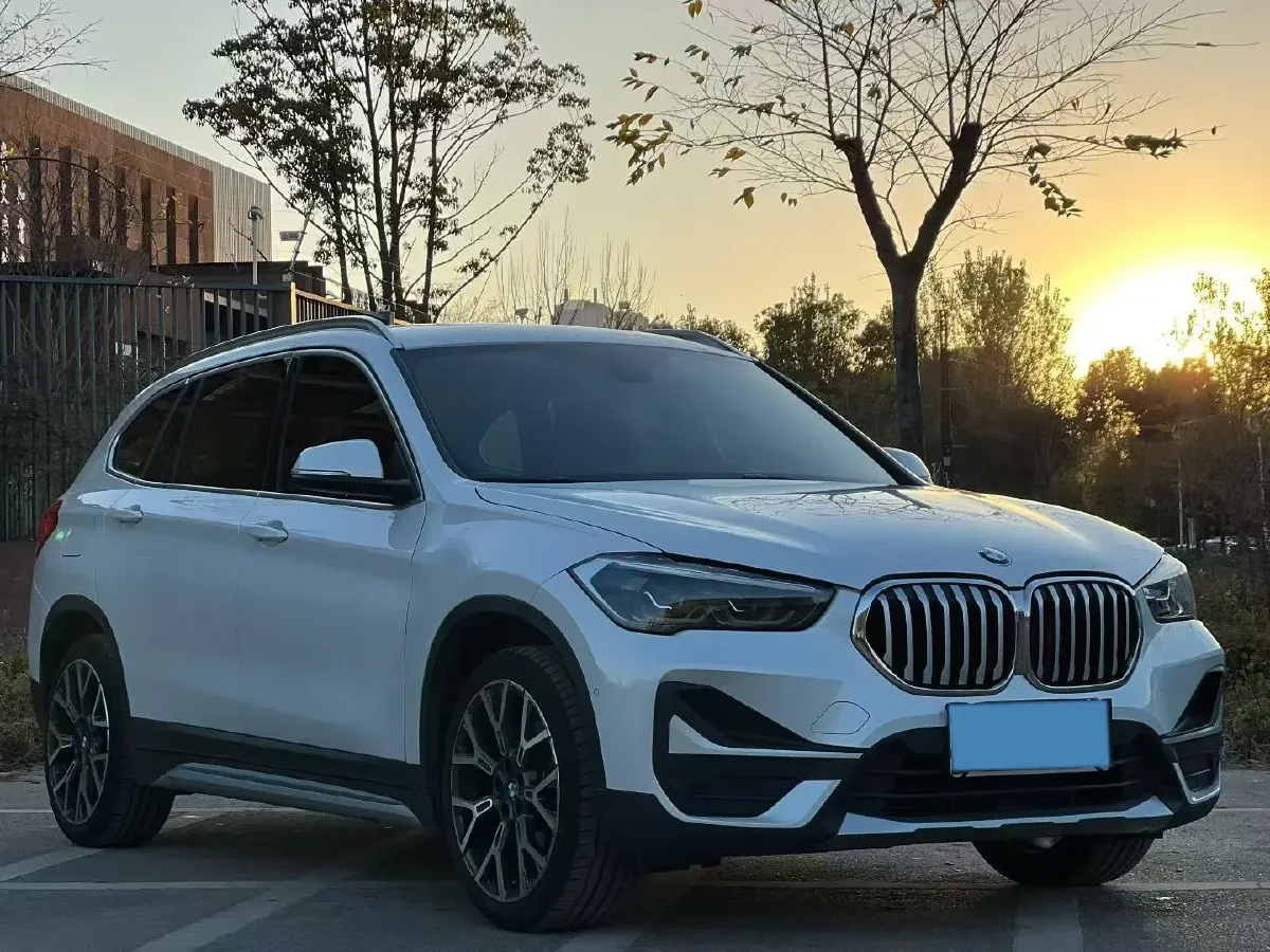 2020 BMW X1 2.0T 192HP L4 8AT,autocango,china used car exporter,china ev exporter,chinese used car exporter,chinese used ev exporter
