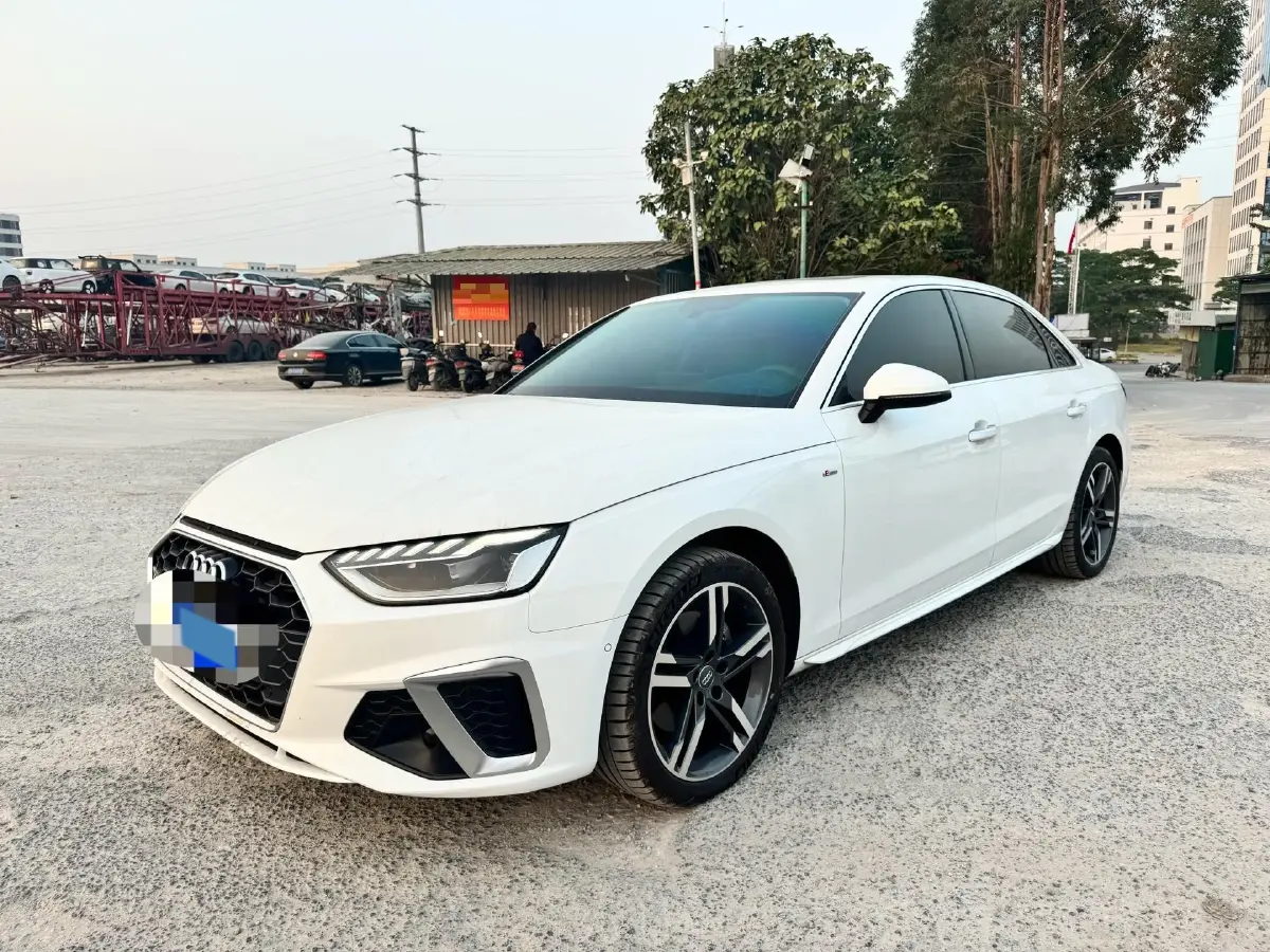 2020 Audi A4L 2.0T 190HP L4 7DCT