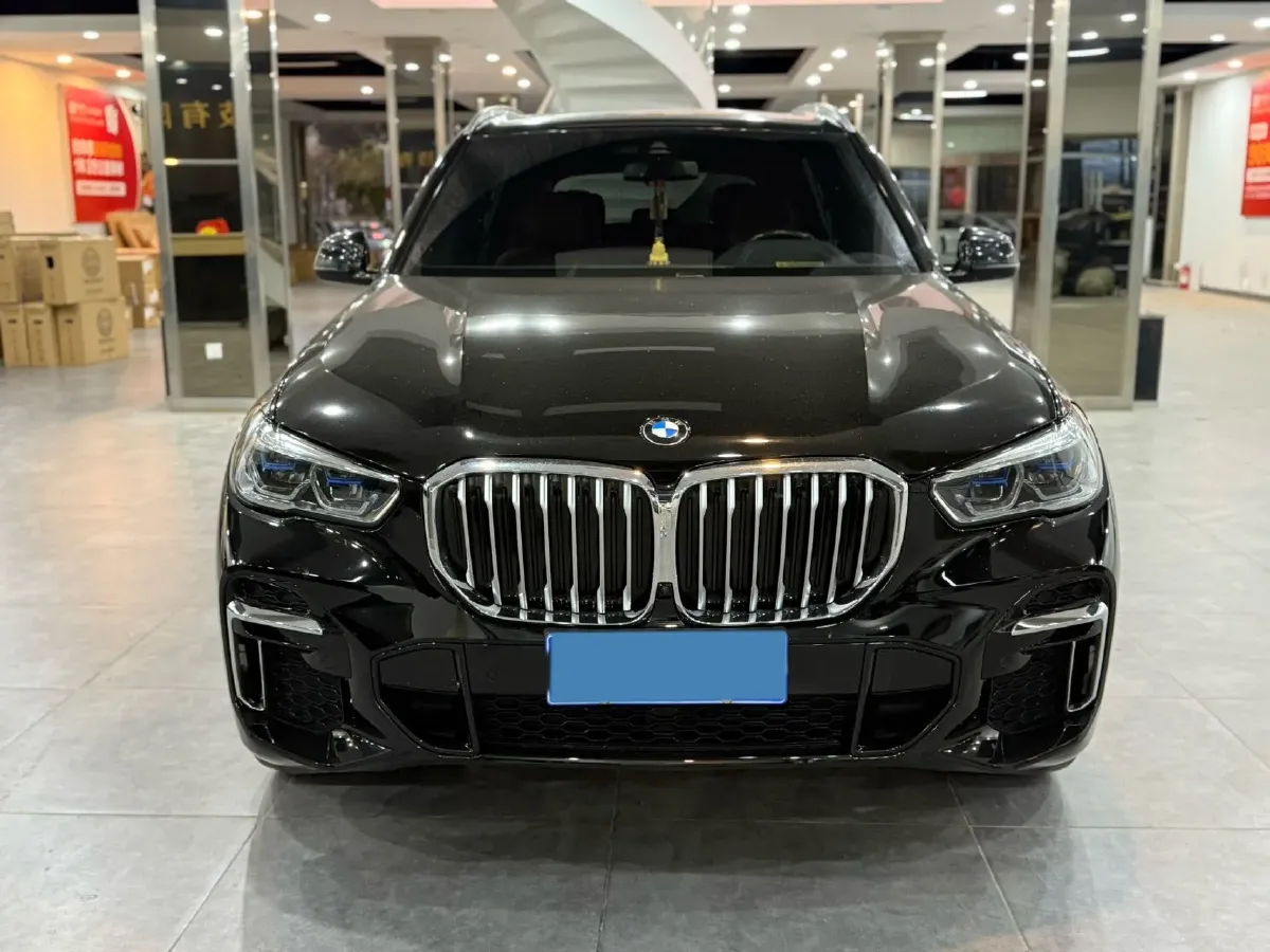 2022 BMW X5 3.0T 333HP L6 8AT,autocango,china used car exporter,china ev exporter,chinese used car exporter,chinese used ev exporter