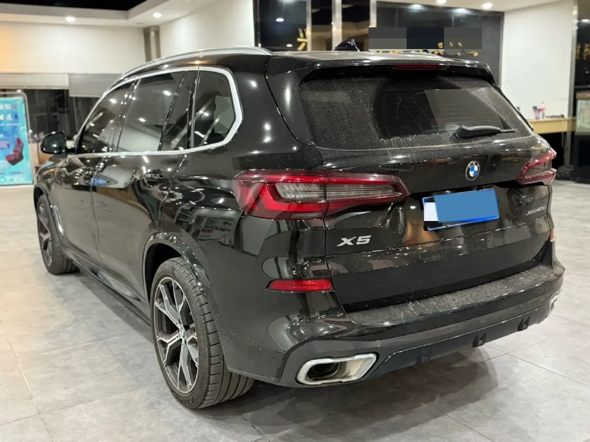 2022 BMW X5 3.0T 333HP L6 8AT,autocango,china used car exporter,china ev exporter,chinese used car exporter,chinese used ev exporter