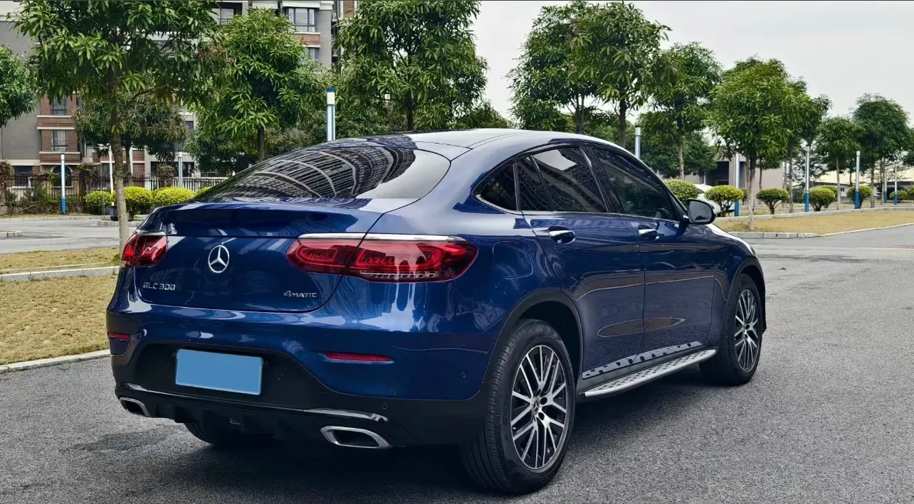 2020 Mercedes-Benz GLC Coupe 2.0T 258HP L4 9AT,autocango,china used car exporter,china ev exporter,chinese used car exporter,chinese used ev exporter