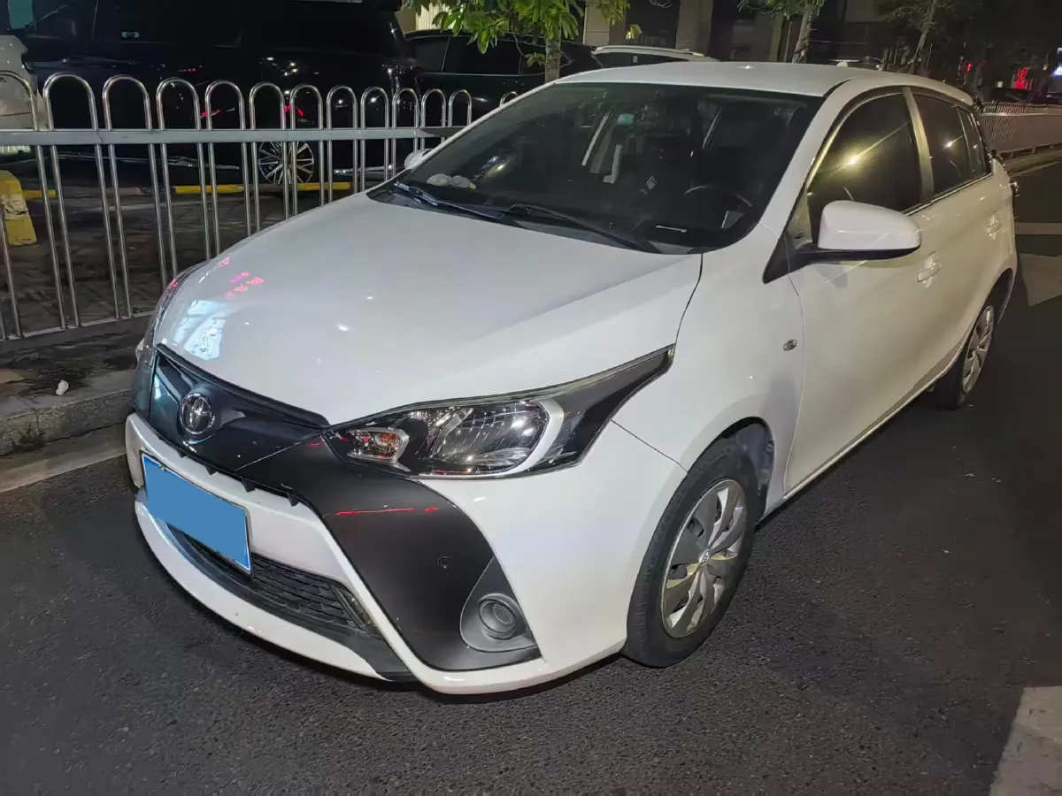 2017 Toyota Yaris L 1.5L 107HP L4 CVT,autocango,china used car exporter,china ev exporter,chinese used car exporter,chinese used ev exporter