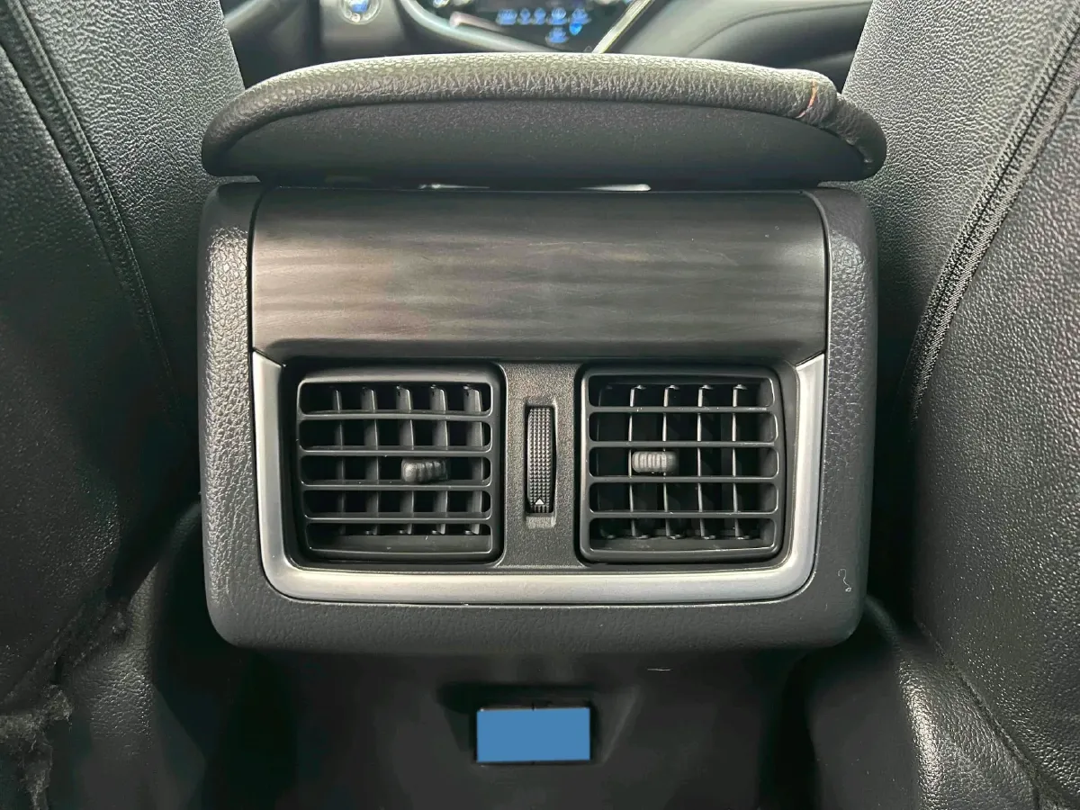 2021 Toyota Camry 2.0L 178HP L4 CVT,autocango,china used car exporter,china ev exporter,chinese used car exporter,chinese used ev exporter