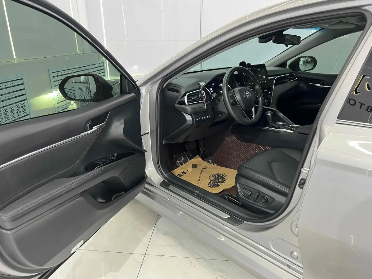 2021 Toyota Camry 2.0L 178HP L4 CVT,autocango,china used car exporter,china ev exporter,chinese used car exporter,chinese used ev exporter