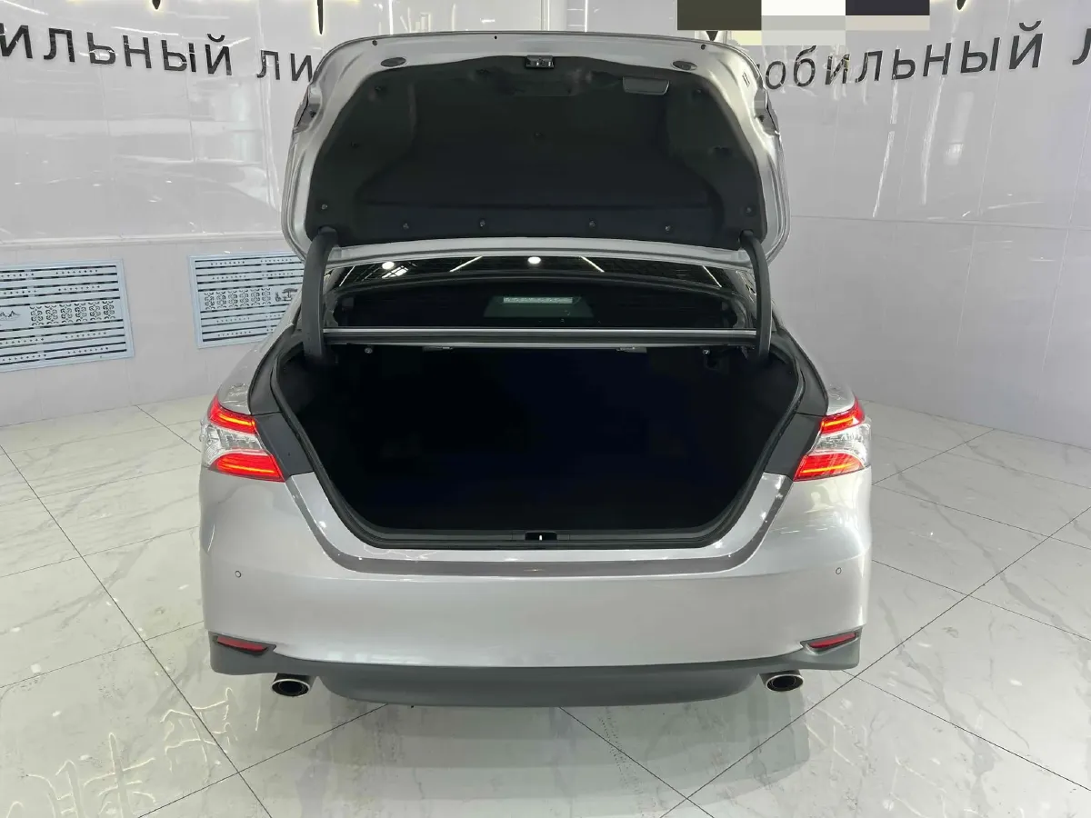 2021 Toyota Camry 2.0L 178HP L4 CVT,autocango,china used car exporter,china ev exporter,chinese used car exporter,chinese used ev exporter
