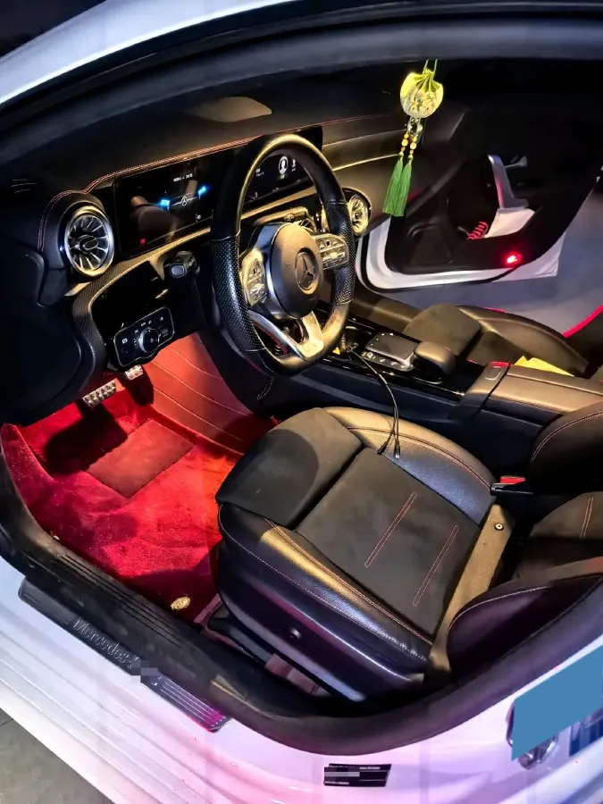 2021 Mercedes-Benz CLA Class 1.3T 163HP L4 7DCT,autocango,china used car exporter,china ev exporter,chinese used car exporter,chinese used ev exporter