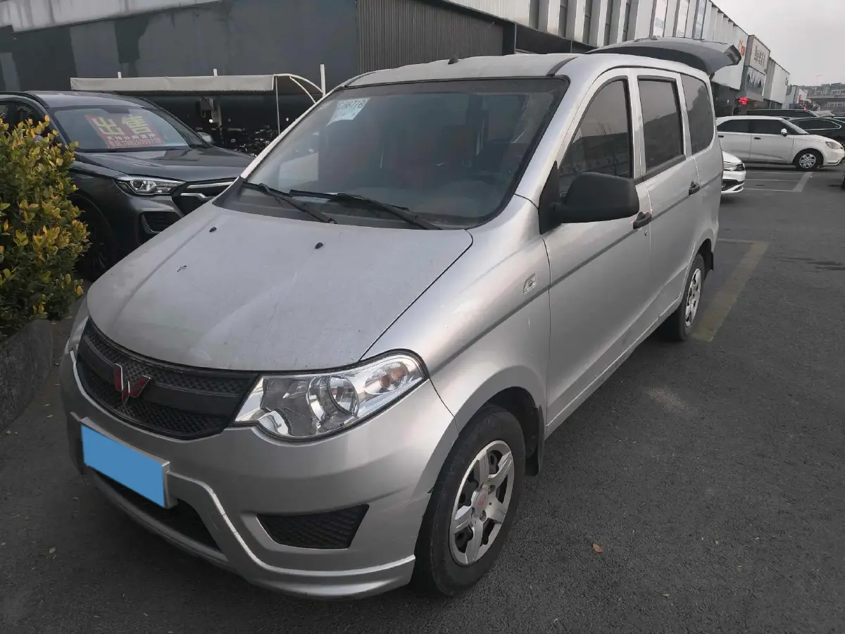 2018 WuLing HongGuang 1.2L 82HP L4 5MT