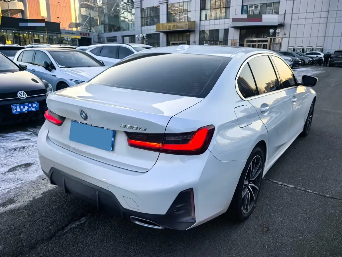 2023 BMW 3 Series 2.0T 156HP L4 8AT,autocango,china used car exporter,china ev exporter,chinese used car exporter,chinese used ev exporter