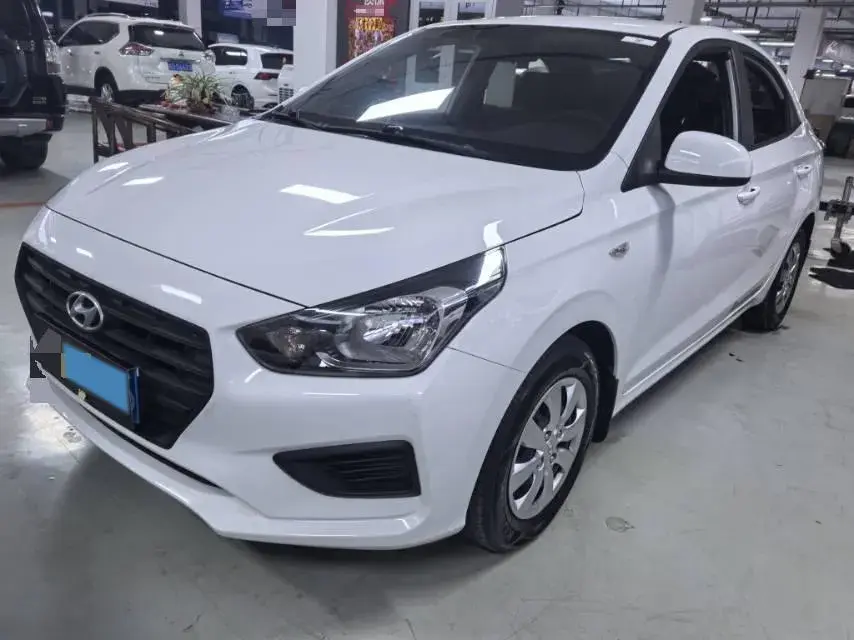 2020 Hyundai Reina 1.4L 95HP L4 5MT