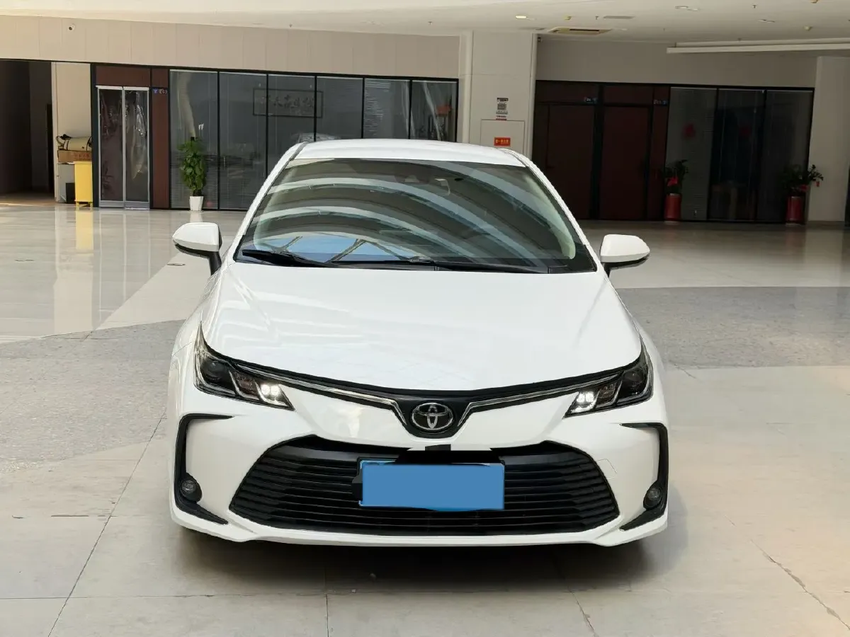 2021 Toyota Corolla 1.2T 116HP L4 CVT,autocango,china used car exporter,china ev exporter,chinese used car exporter,chinese used ev exporter