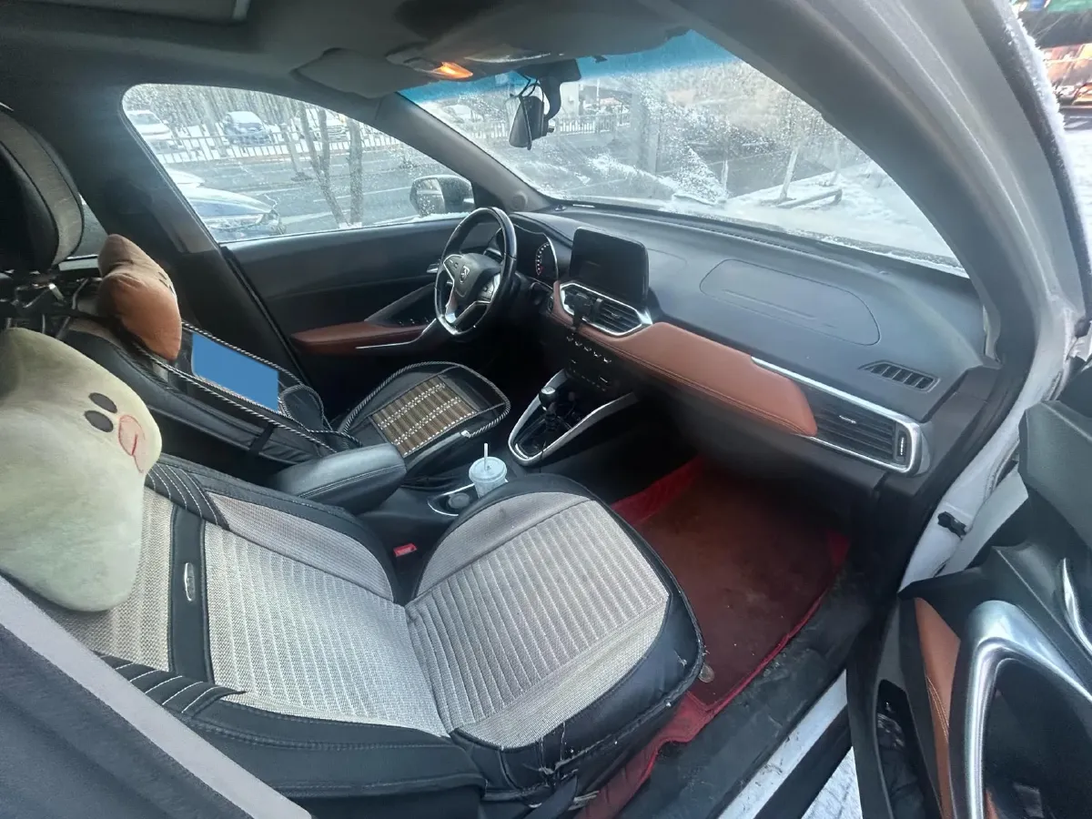 2017 BaoJun 510 1.5L 112HP L4 6MT,autocango,china used car exporter,china ev exporter,chinese used car exporter,chinese used ev exporter