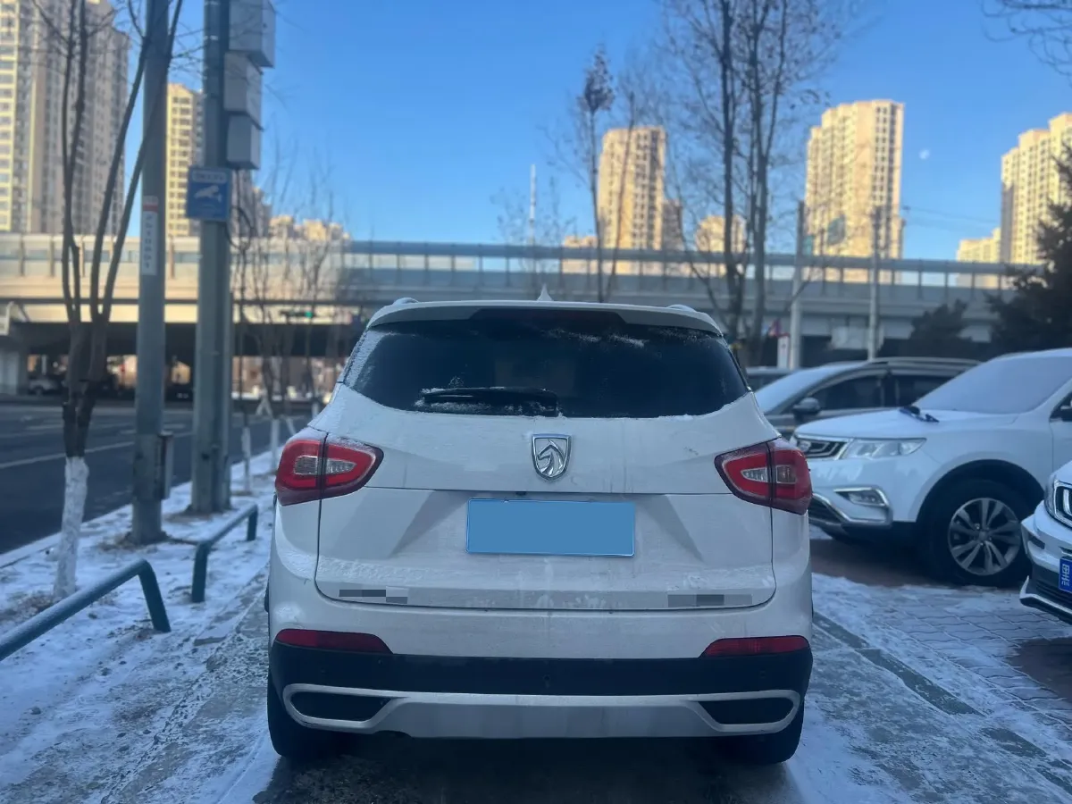 2017 BaoJun 510 1.5L 112HP L4 6MT,autocango,china used car exporter,china ev exporter,chinese used car exporter,chinese used ev exporter