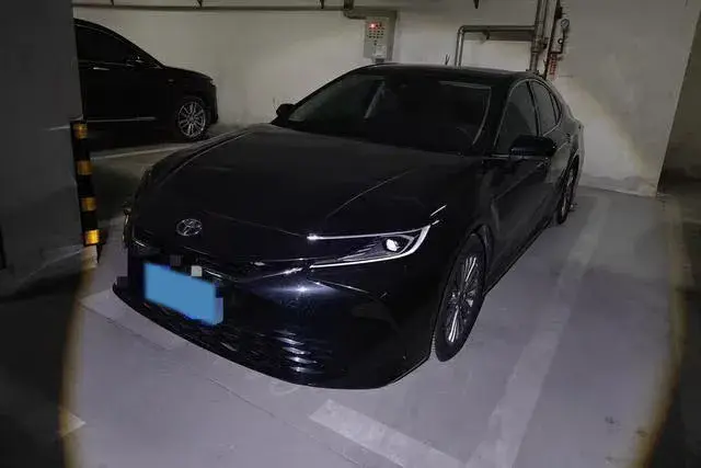 2024 Toyota Camry 2.0L 173HP L4 CVT