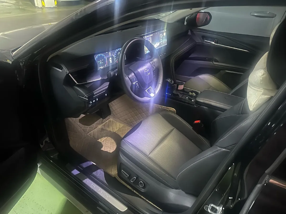 2024 Toyota Camry 2.0L 173HP L4 CVT,autocango,china used car exporter,china ev exporter,chinese used car exporter,chinese used ev exporter