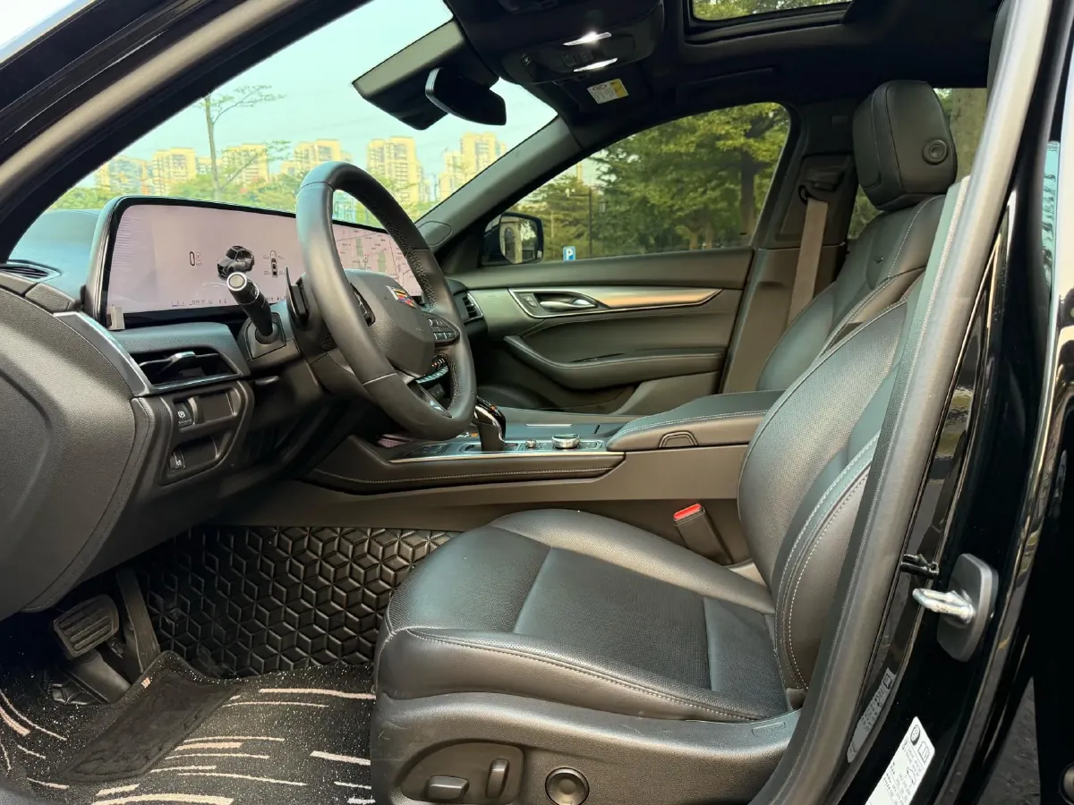 2024 Cadillac CT5 2.0T 237HP L4 10AT,autocango,china used car exporter,china ev exporter,chinese used car exporter,chinese used ev exporter