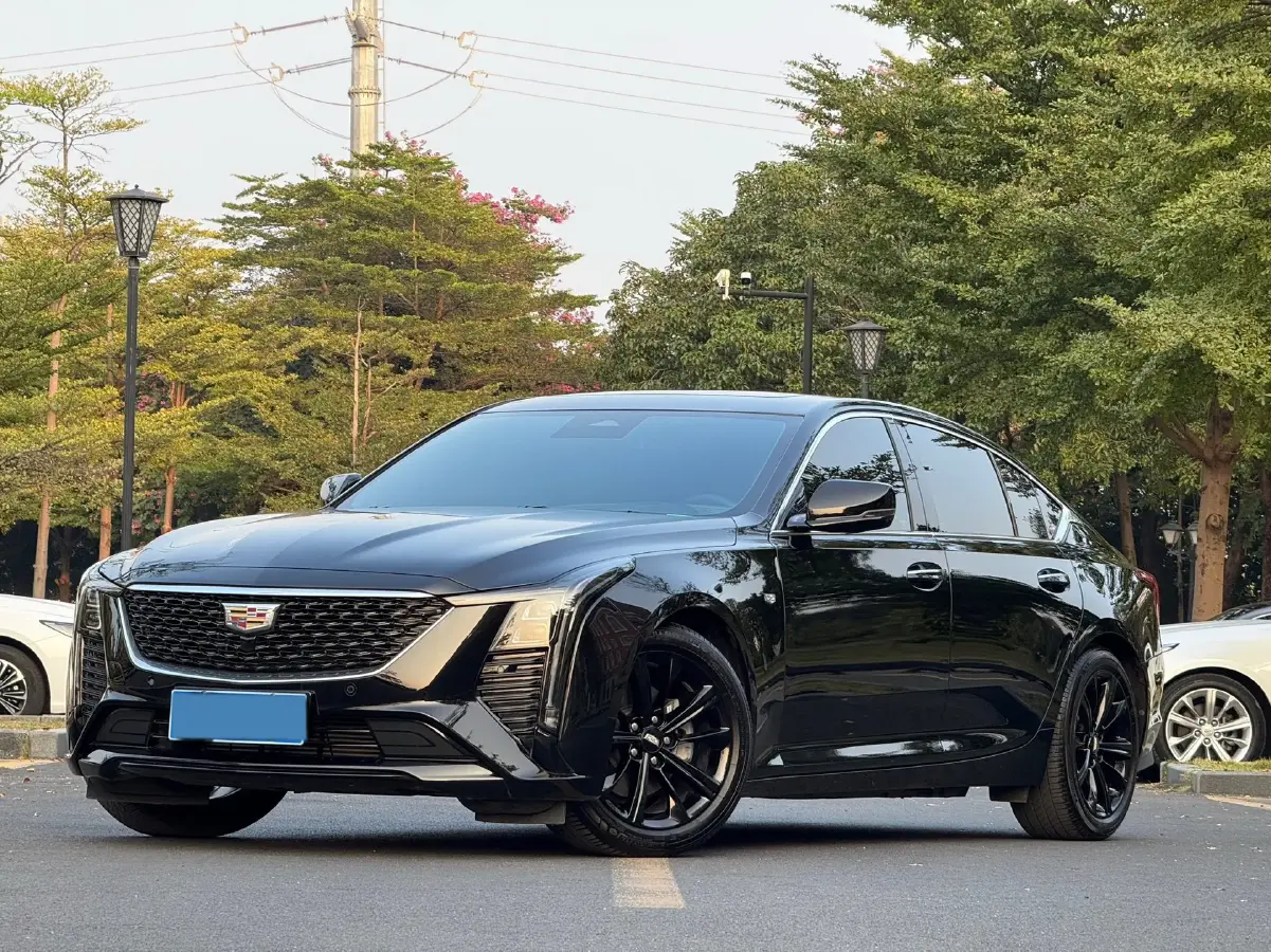 2024 Cadillac CT5 2.0T 237HP L4 10AT