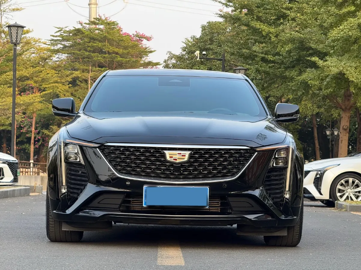 2024 Cadillac CT5 2.0T 237HP L4 10AT,autocango,china used car exporter,china ev exporter,chinese used car exporter,chinese used ev exporter
