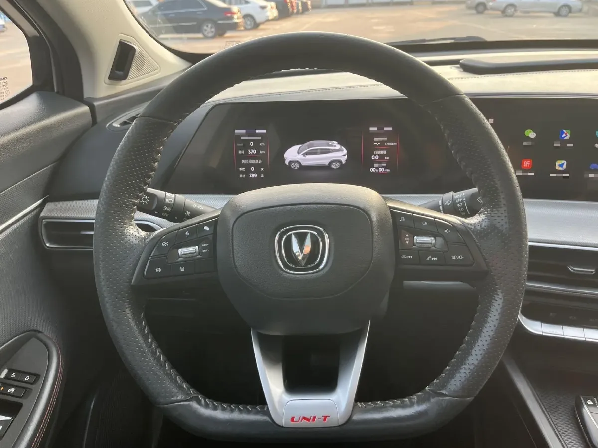 2021 ChangAn UNI-T 1.5T 180HP L4 7DCT,autocango,china used car exporter,china ev exporter,chinese used car exporter,chinese used ev exporter