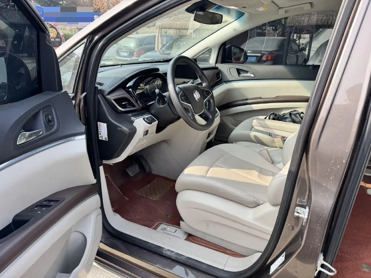 2023 Buick GL8 2.0T 237HP L4 9AT,autocango,china used car exporter,china ev exporter,chinese used car exporter,chinese used ev exporter