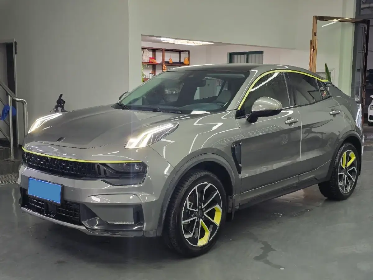 2020 LYNK&CO 05 2.0T 254HP L4 8AT
