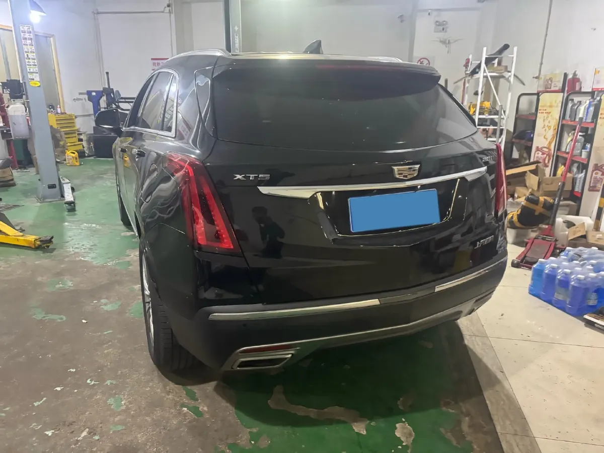 2020 Cadillac XT5 2.0T 237HP L4 9AT,autocango,china used car exporter,china ev exporter,chinese used car exporter,chinese used ev exporter