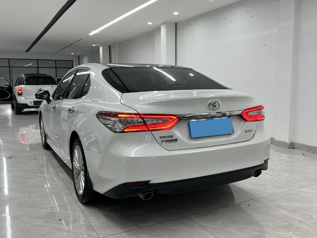 2018 Toyota Camry 2.5L 209HP L4 8AT,autocango,china used car exporter,china ev exporter,chinese used car exporter,chinese used ev exporter