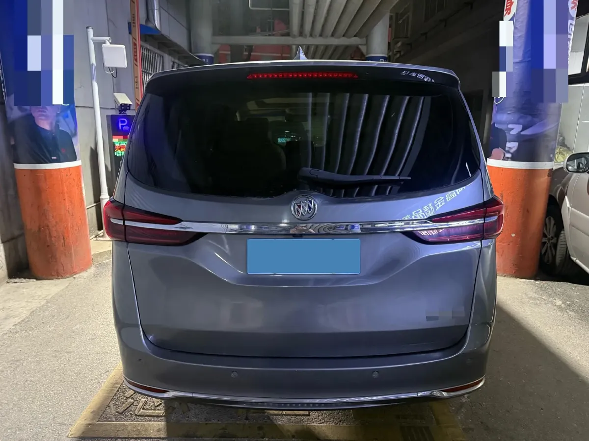 2021 Buick GL8 2.0T 237HP L4 9AT,autocango,china used car exporter,china ev exporter,chinese used car exporter,chinese used ev exporter