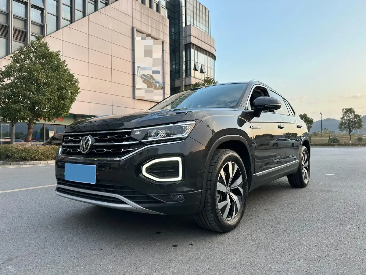 2021 Volkswagen Tayron 2.0T 186HP L4 7DCT