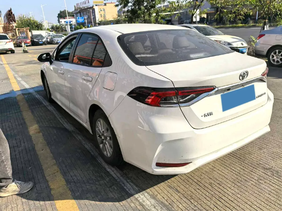 2021 Toyota Corolla 1.2T 116HP L4 CVT,autocango,china used car exporter,china ev exporter,chinese used car exporter,chinese used ev exporter
