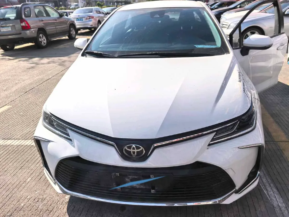 2021 Toyota Corolla 1.2T 116HP L4 CVT,autocango,china used car exporter,china ev exporter,chinese used car exporter,chinese used ev exporter