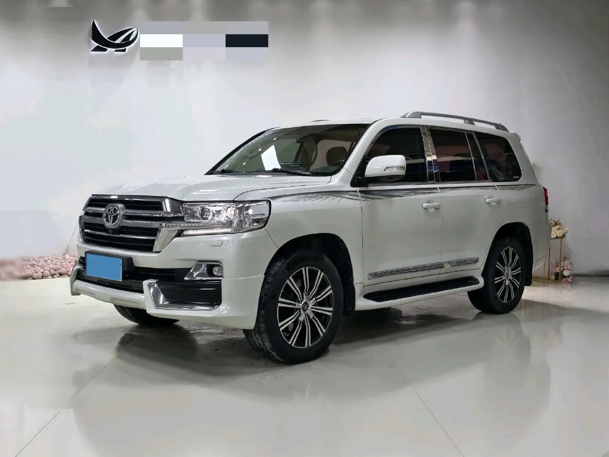2015 Toyota Land Cruiser 4.0L 275HP V6 5AT,autocango,china used car exporter,china ev exporter,chinese used car exporter,chinese used ev exporter