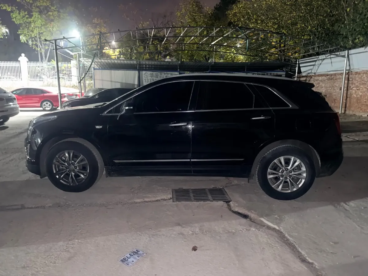 2021 Cadillac XT5 2.0T 237HP L4 9AT,autocango,china used car exporter,china ev exporter,chinese used car exporter,chinese used ev exporter
