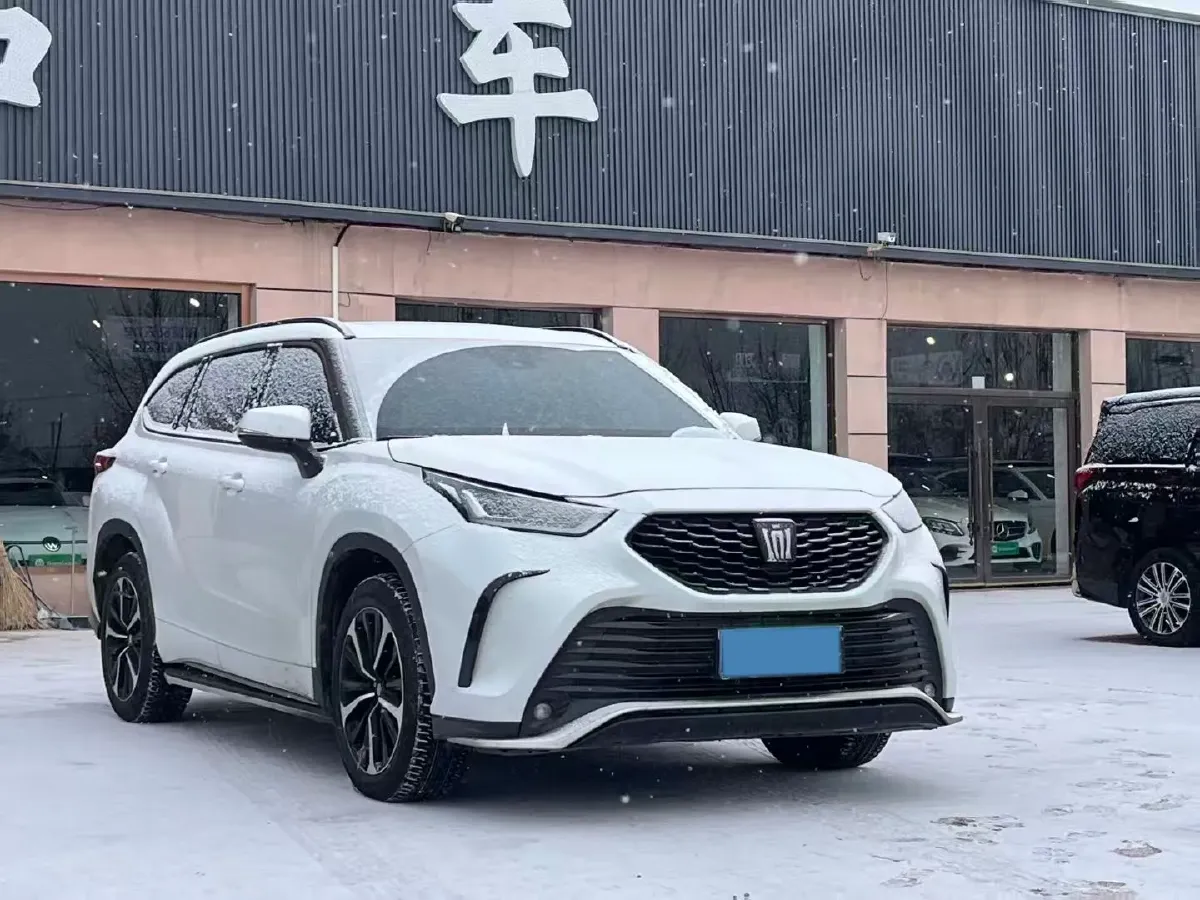 2022 Toyota Crown Kluger 2.0T 248HP L4 8AT,autocango,china used car exporter,china ev exporter,chinese used car exporter,chinese used ev exporter