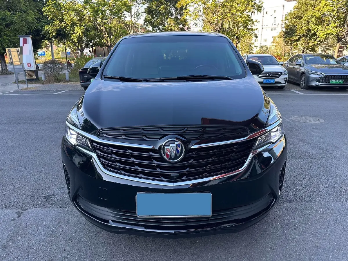 2022 Buick GL8 2.0T 237HP L4 9AT,autocango,china used car exporter,china ev exporter,chinese used car exporter,chinese used ev exporter