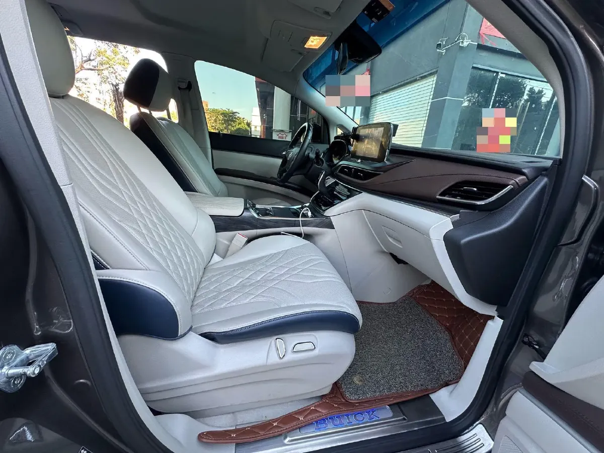 2022 Buick GL8 2.0T 237HP L4 9AT,autocango,china used car exporter,china ev exporter,chinese used car exporter,chinese used ev exporter