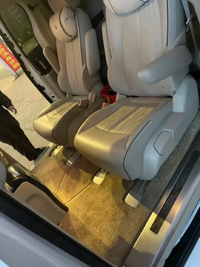 2021 Buick GL8 2.0T 237HP L4 9AT,autocango,china used car exporter,china ev exporter,chinese used car exporter,chinese used ev exporter