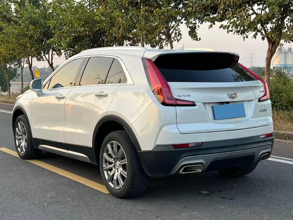 2020 Cadillac XT4 2.0T 241HP L4 9AT,autocango,china used car exporter,china ev exporter,chinese used car exporter,chinese used ev exporter